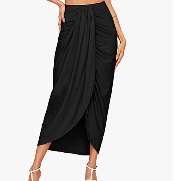 NEW Black Maxi Skirt - Twist Detail - Size Small - Open Front Slit NWOT - Picture 2 of 6